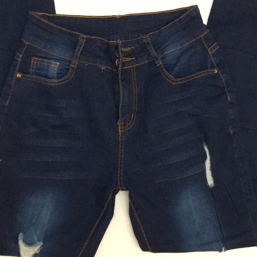 Pants - Picture 3 of 4